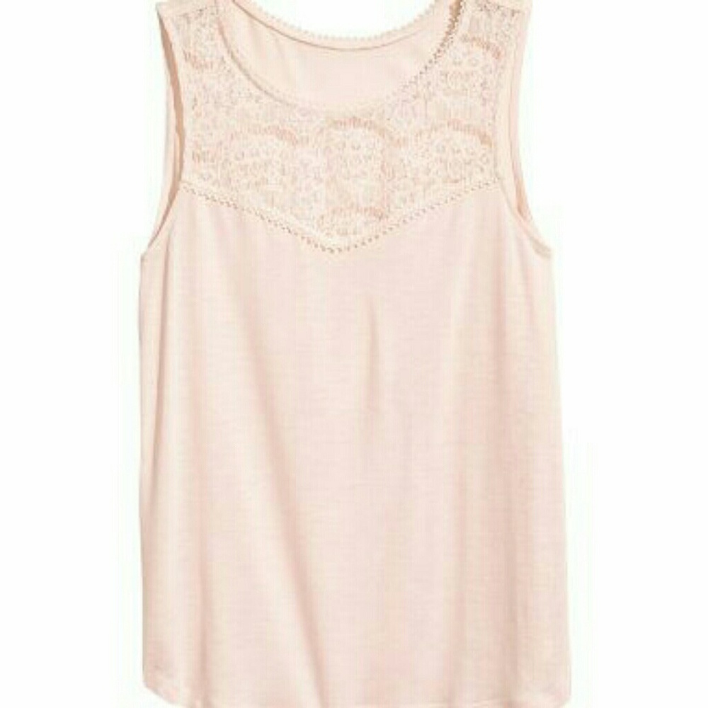 4/$20 H&M Lace Rose Top